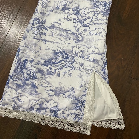 SOLD - Picture 3 of 3